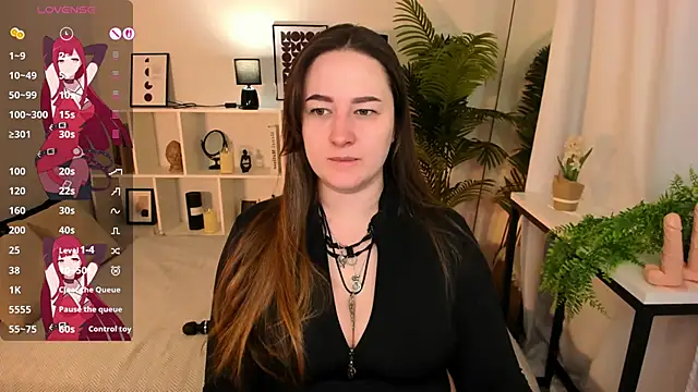 EmmaBloomm online show from 12, 2, 2026