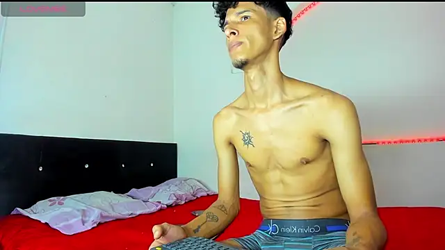 kaiborman00 online show from 24, 2, 2026