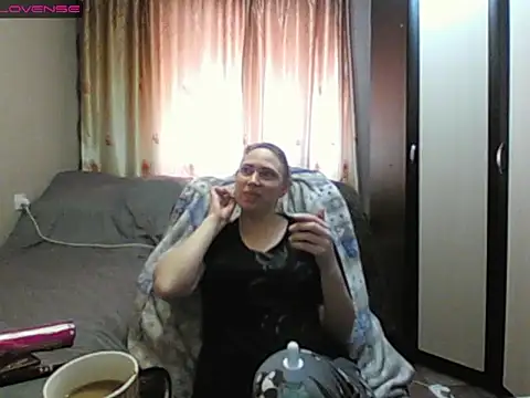 JenniDeep online show from 9, 3, 2026