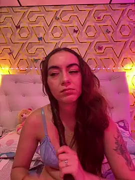 MelanyyJhonson15 online show from 27, 2, 2026