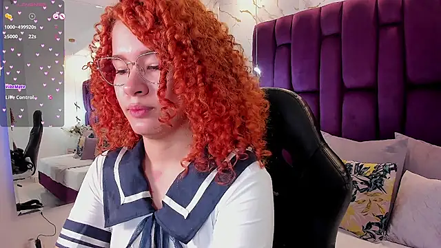 Snapshot of avrilwaynee chatting on 19, 11, 2025 avrilwaynee online show from 19, 11, 2025