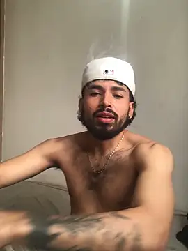 Snapshot of sebas-777masterr chatting on 28, 11, 2025 sebas-777masterr online show from 28, 11, 2025