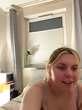 Nallinee online show from 30, 11, 2025