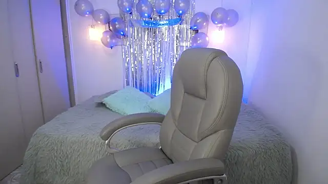 selene rouse  online show from 7, 3, 2026