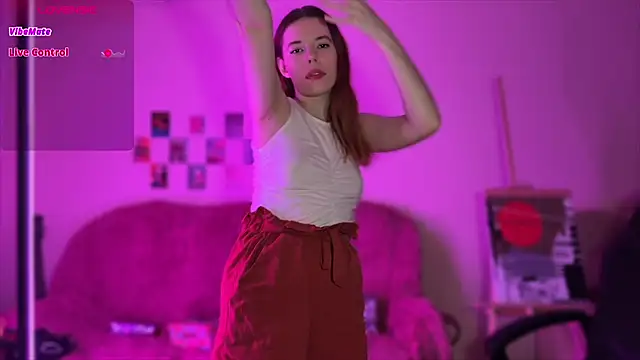 Snapshot of Margie_Dorene chatting on 4, 12, 2025 Margie Dorene online show from 4, 12, 2025