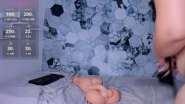 Snapshot of Dana_Scully chatting on 15, 11, 2025 Dana Scully online show from 15, 11, 2025