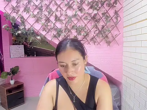 maurakloss303av online show from 20, 12, 2025