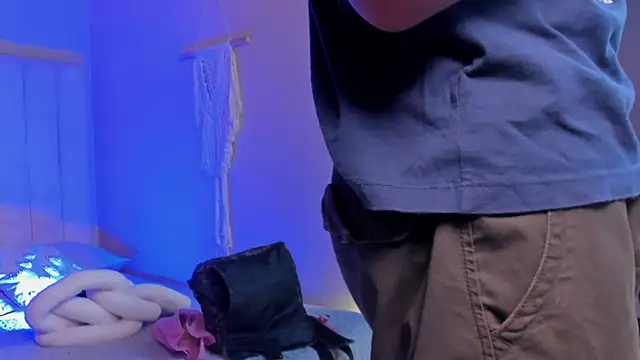 Seab trooy online show from 10, 2, 2026