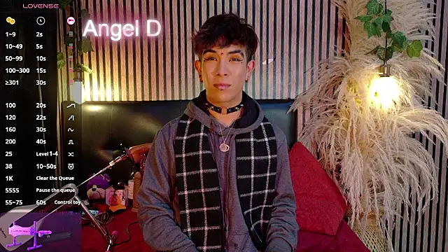 Angeldust19 online show from 3, 3, 2026