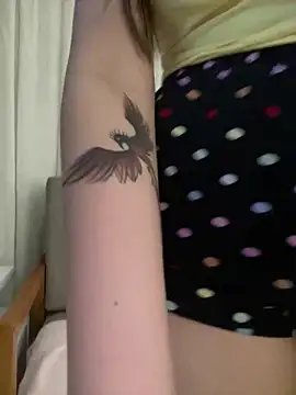 Snapshot of BelleRune chatting on 31, 1, 2025 BelleRune online show from 31, 1, 2025