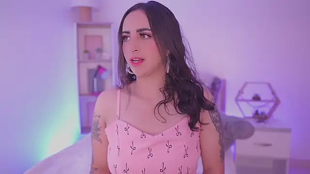 Snapshot of Enola_Holmes_ chatting on 10, 2, 2026 Enola Holmes online show from 10, 2, 2026