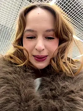 Snapshot of hani_obsessed chatting on 9, 1, 2026 hani obsessed online show from 9, 1, 2026