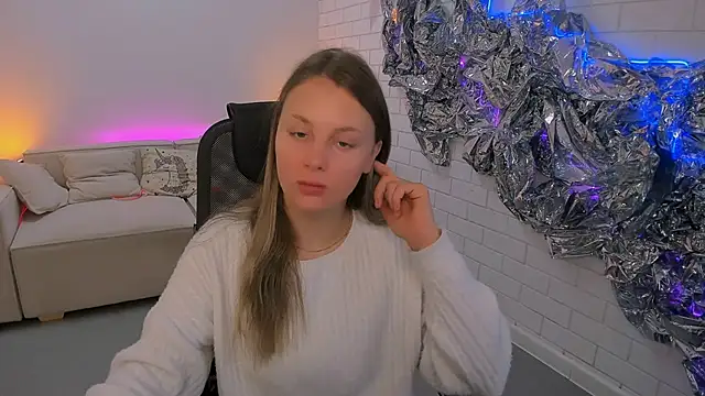 SandraLindsey online show from 26, 11, 2025