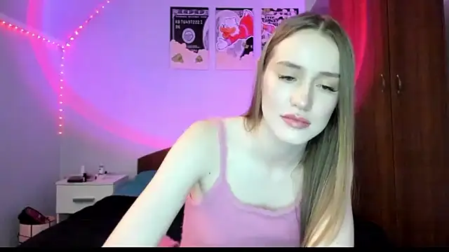 tinyglow online show from 3, 2, 2026