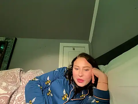 Snapshot of Lockig chatting on 14, 11, 2025 Lockig online show from 14, 11, 2025