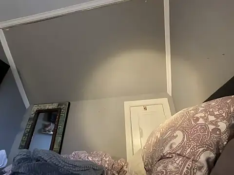 Snapshot of Lockig chatting on 22, 11, 2025 Lockig online show from 22, 11, 2025