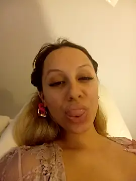 cleopatravodos online show from 19, 11, 2025