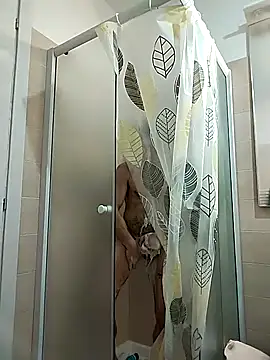 Snapshot of platone09 chatting on 8, 4, 2026 platone09 online show from 8, 4, 2026