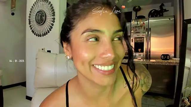 sofiasexhot online show from 5, 1, 2025