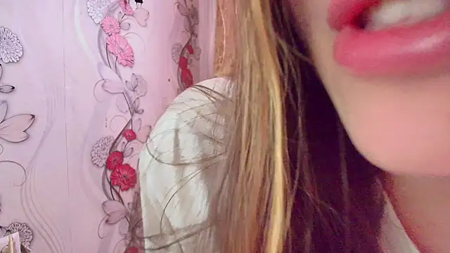 KristinaScott online show from 28, 11, 2025