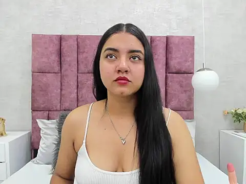 SalomeLee online show from 5, 12, 2025