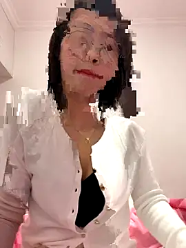 xiaoling2358 online show from 24, 11, 2025