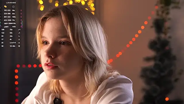 PhillisEsplin online show from 22, 12, 2025