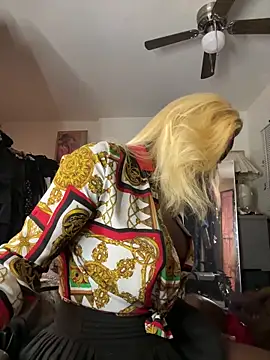 Motherbigbus online show from 16, 3, 2026