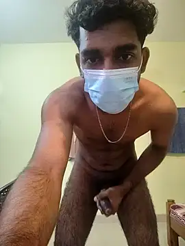 Snapshot of Yournextdoorboy chatting on 17, 11, 2025 Yournextdoorboy online show from 17, 11, 2025