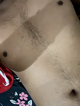 Snapshot of sandyyyboiee chatting on 16, 11, 2025 sandyyyboiee online show from 16, 11, 2025