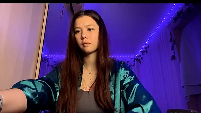 Snapshot of CutieSlim chatting on 22, 11, 2025 CutieSlim online show from 22, 11, 2025