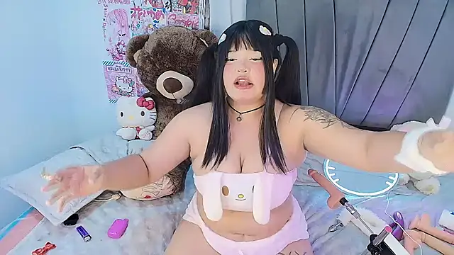 kittyhtxx online show from 3, 12, 2025