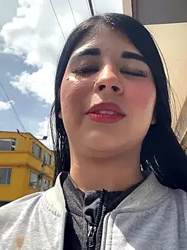 Dannii- online show from 5, 2, 2026