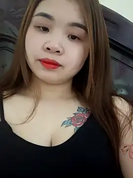 Snapshot of Queen-hot111 chatting on 23, 11, 2025 Queen-hot111 online show from 23, 11, 2025