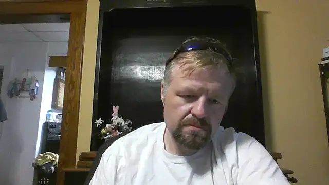 Snapshot of TheOneDonShaun chatting on 19, 4, 2026 TheOneDonShaun online show from 19, 4, 2026