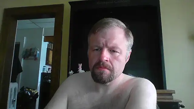 Snapshot of TheOneDonShaun chatting on 19, 4, 2026 TheOneDonShaun online show from 19, 4, 2026