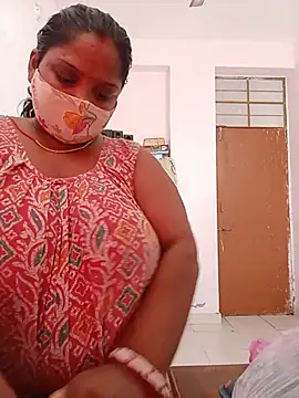 CUTE-LOVE-SWEETS online show from 2, 6, 2026