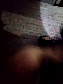 Snapshot of meomeo-00 chatting on 21, 12, 2025 meomeo-00 online show from 21, 12, 2025