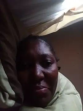 Snapshot of NOMPUNYELO chatting on 7, 7, 2026 NOMPUNYELO online show from 7, 7, 2026