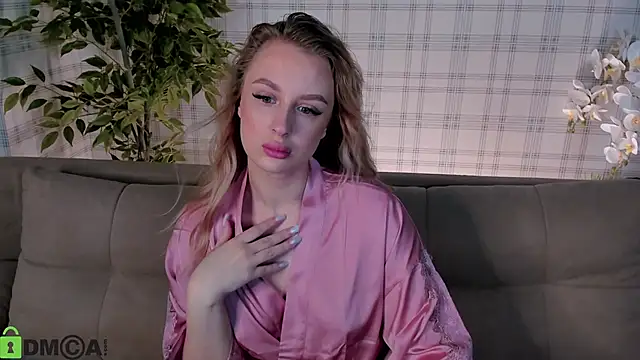 KiraRuiz online show from 26, 2, 2026