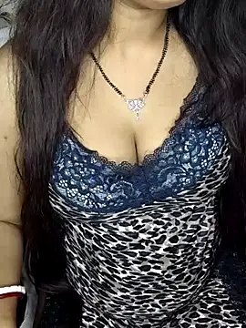 Snapshot of Bangla_Raani chatting on 13, 4, 2026 Bangla Raani online show from 13, 4, 2026