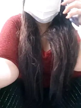 Snapshot of fati35flou chatting on 19, 1, 2026 fati35flou online show from 19, 1, 2026