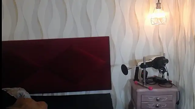 danna garza online show from 20, 12, 2025