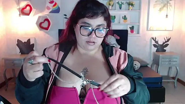 danna garza online show from 8, 2, 2026