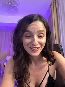 AnnaHarperX online show from 9, 10, 2025