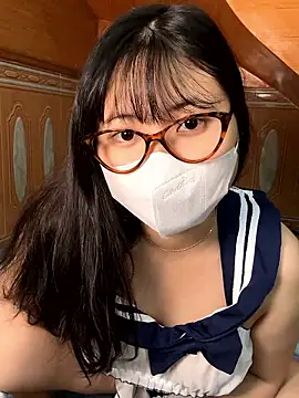 Snapshot of hide_from_colleagues chatting on 16, 1, 2026 hide from colleagues online show from 16, 1, 2026