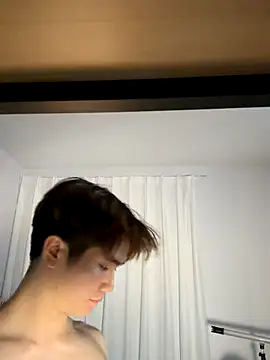 Juhone online show from 4, 12, 2025