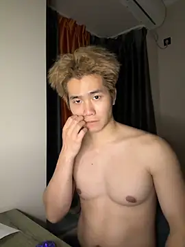 Snapshot of Juhone chatting on 27, 3, 2026 Juhone online show from 27, 3, 2026