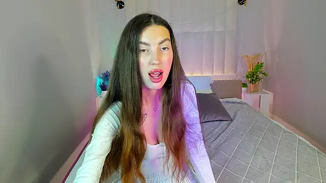 LiraRevery online show from 3, 12, 2025