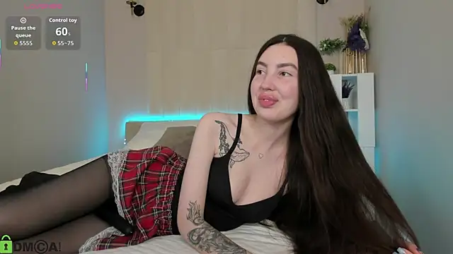 LiraRevery online show from 28, 2, 2026